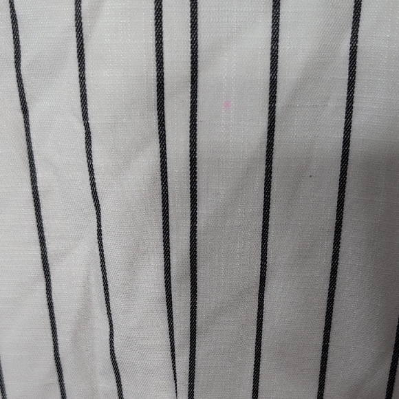 Skies Are Blue White and Black Striped Blazer - Picture 9 of 9
